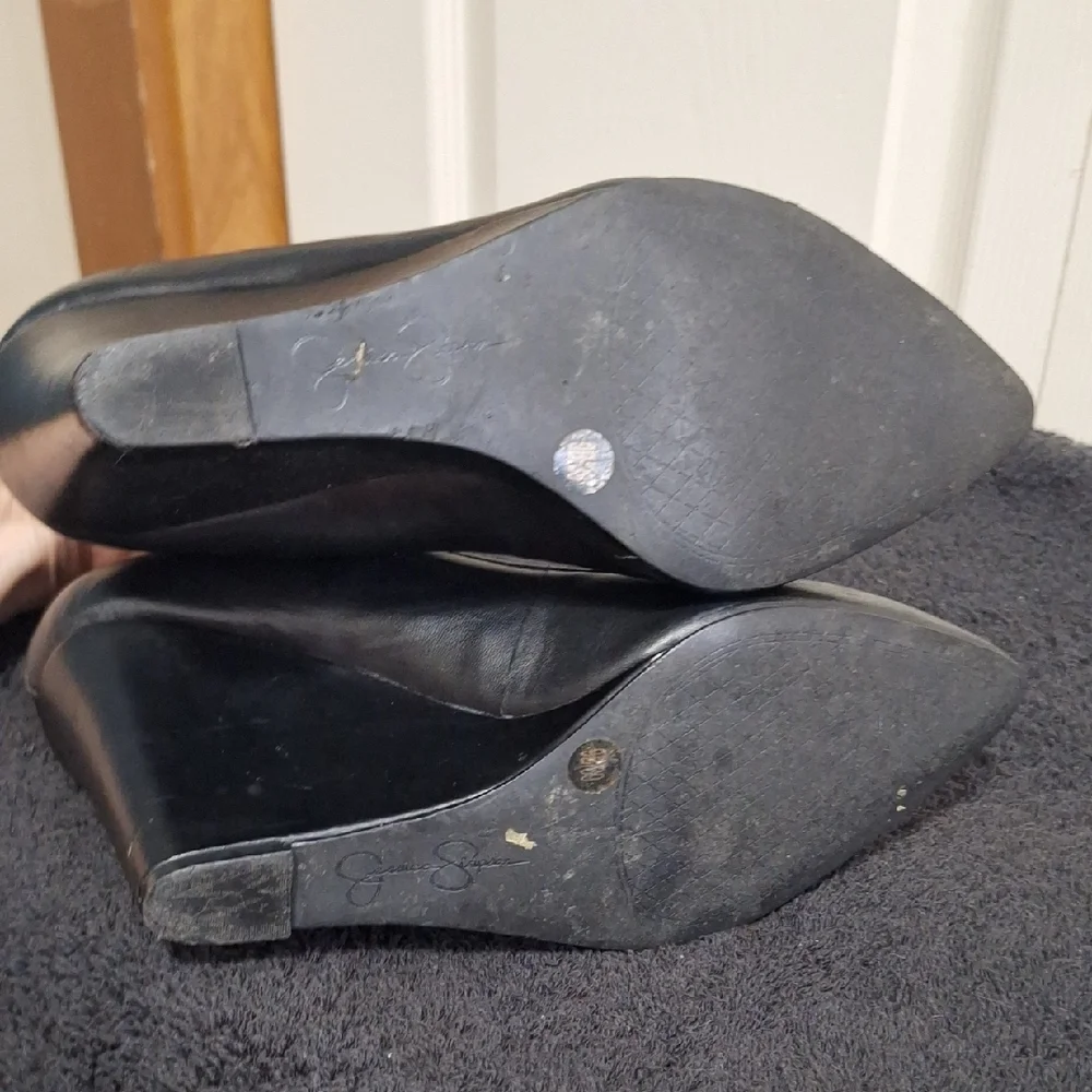Jessica Simpson Classic Black Slip-On Wedges-9
